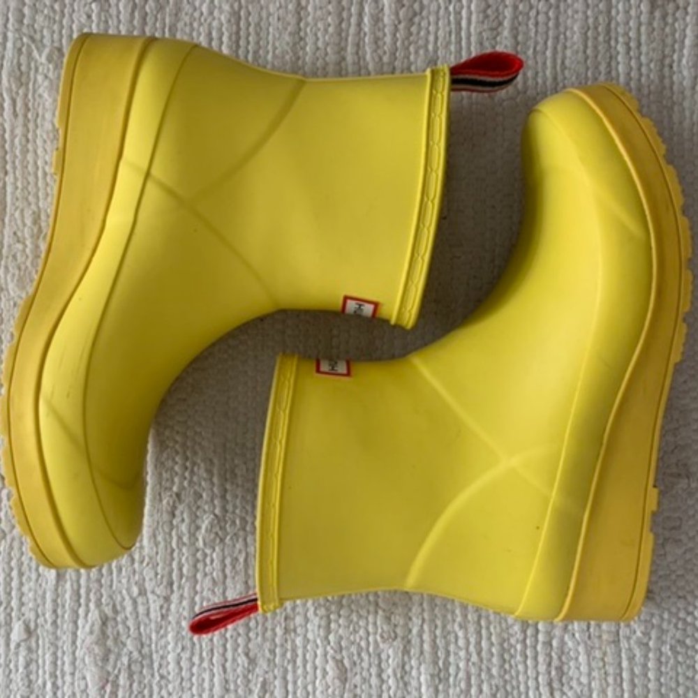 Hunter Play Boot - Short Rainboots - yellow Size 9W / 7.5M